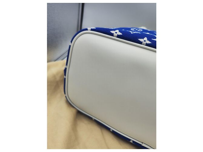 Louis Vuitton Neverfull MM Monogram Denim blu Bianco - vista 9