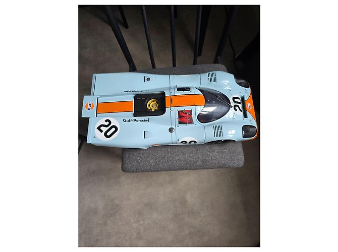Autre Marque Porsche 917KH Gulf-Porsche Modellauto 1/8 Schwarz Weiß Blau Orange - Ansicht 8