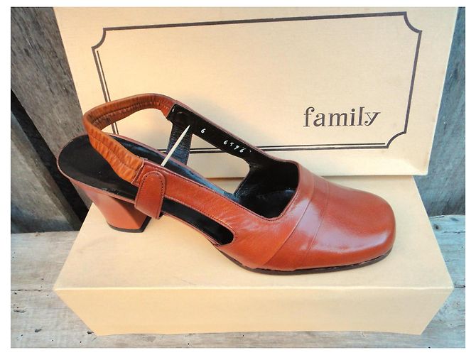 Autre Marque Sandali vintage anni '70 come nuovi Marrone - vista 2