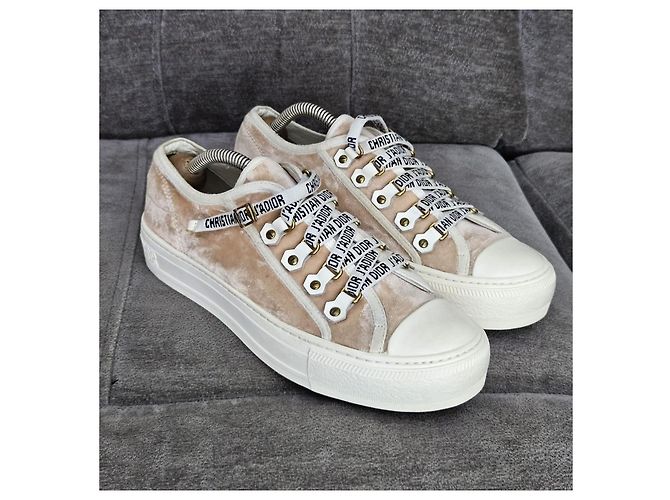 Christian Dior J'Adior Tênis Veludo Bege - vista 3