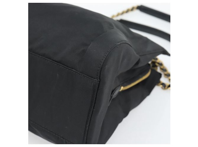 Borsa a Spalla con Catena PRADA Nylon Nero Oro Auth 190360A D'oro - vista 14