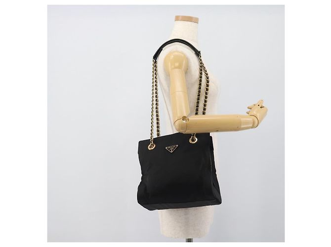 Borsa a Spalla con Catena PRADA Nylon Nero Oro Auth 190360A D'oro - vista 26