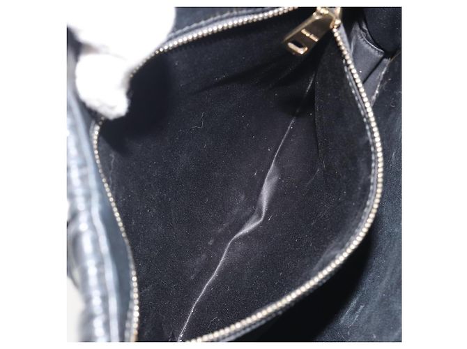 Borsa a mano Miu Miu Matelasse in pelle nera e oro Auth bs36292 Nero D'oro - vista 23