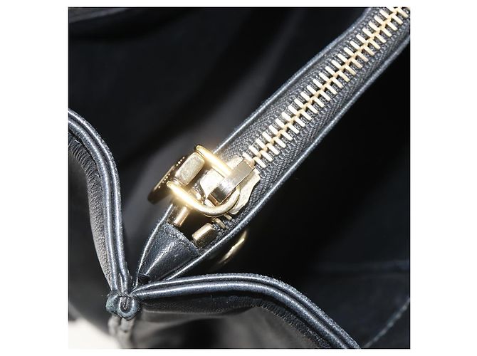 Borsa a mano Miu Miu Matelasse in pelle nera e oro Auth bs36292 Nero D'oro - vista 24