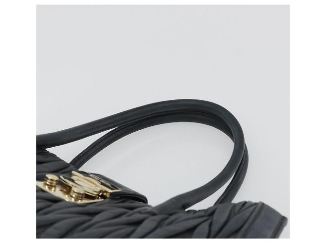 Borsa a mano Miu Miu Matelasse in pelle nera e oro Auth bs36292 Nero D'oro - vista 8