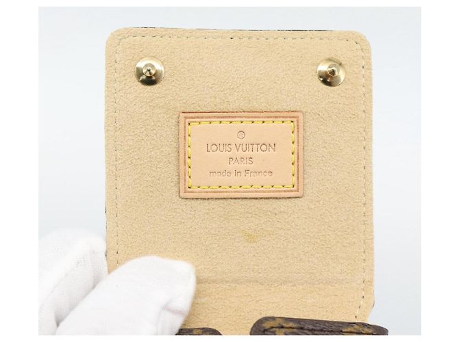 LOUIS VUITTON Boîte à bijoux Monogram Jewelry Case LV Auth 194617 Monogramme - vue 17