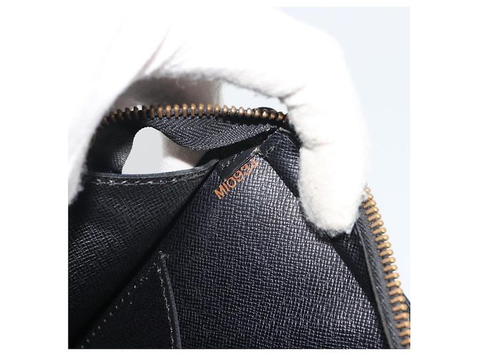 Borsa LOUIS VUITTON Epi Sac tri-angle Black M52092 LV Auth ep15528 Nero - vista 12
