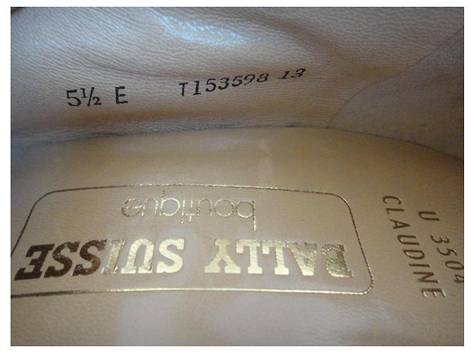 Bally Zapatos de cuero marrón con flecos y hebilla para mujer Castaño - vista 10