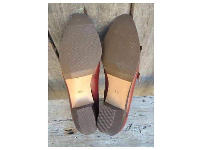 Bally Zapatos de cuero marrón con flecos y hebilla para mujer Castaño - vista 4