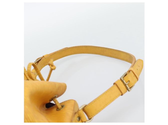 Borsa a tracolla LOUIS VUITTON Epi Petit Noe Tassili Yellow M44109 LV Auth BA14160 - vista 8