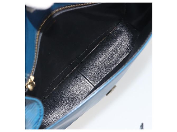 LOUIS VUITTON Epi Saint Cloud GM Shoulder Bag Blue M52195 LV Auth ep15188 - vista 10