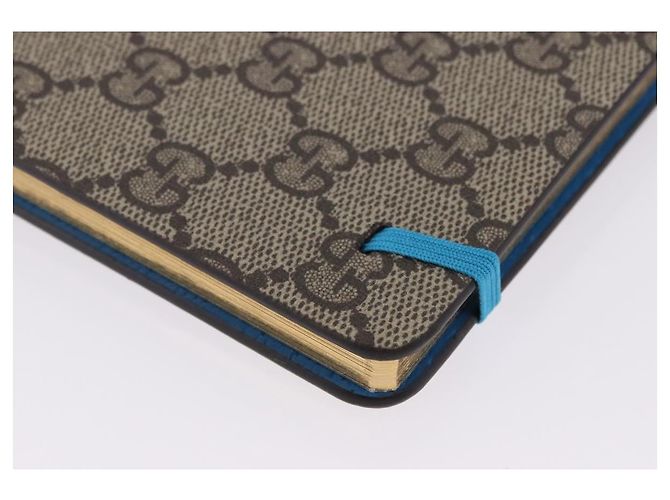 GUCCI GG Supreme Disney Donald Duck Note Book Leather Beige Blue Auth SW2662M Bleu - vue 15