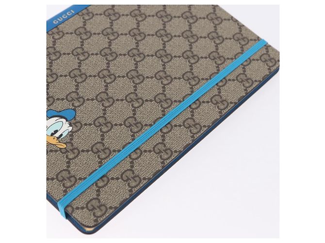 GUCCI GG Supreme Disney Donald Duck Note Book Leather Beige Blue Auth SW2662M Bleu - vue 17