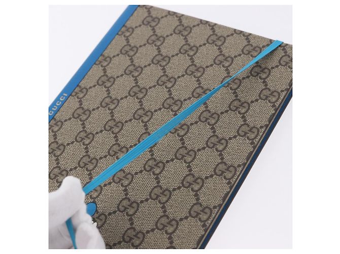 GUCCI GG Supreme Disney Donald Duck Note Book Leather Beige Blue Auth SW2662M Bleu - vue 8