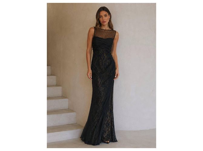Valentino Abendkleid aus schwarzer Spitze und Seide Drapierung Größe 6 Gebraucht - Ansicht 8