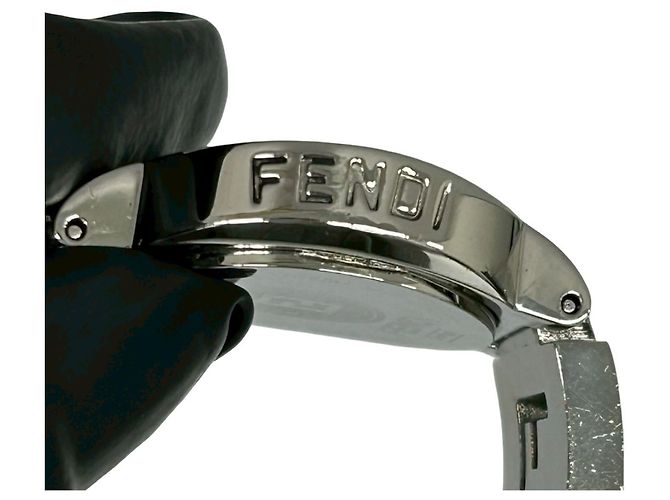 Fendi 3050L Logo Quarzuhr aus Edelstahl - Ansicht 3