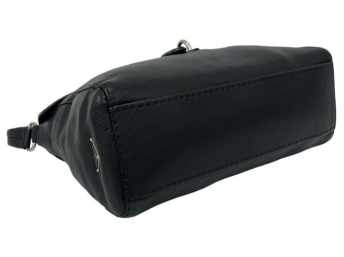 Tote Prada Triangle Logo Hardware Leather One-Shoulder Bag Black - view 7