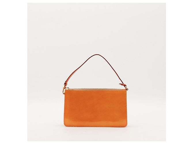 Louis Vuitton Monogram Vernis Pochette Cosmetic Pouch Arancione - vista 3