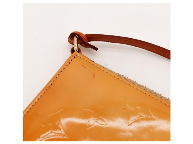 Louis Vuitton Monogram Vernis Pochette Cosmetic Pouch Arancione - vista 8