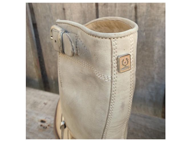 Botas Belstaff de cuero beige en estado nuevo - vista 6