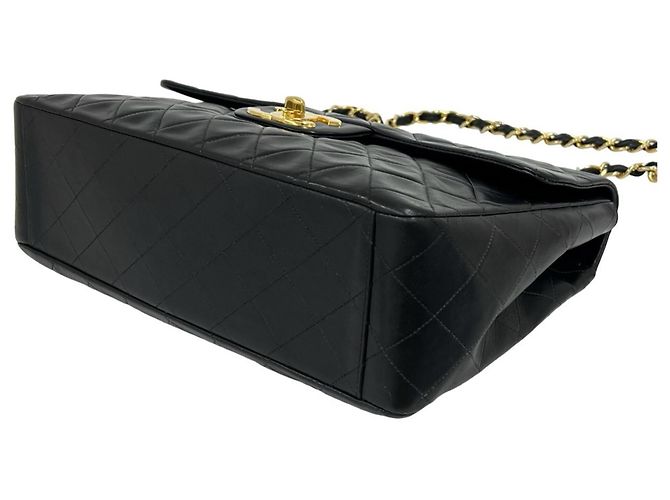 Chanel Vintage Large Matelassé Lammfell Schultertasche Schwarz - Ansicht 8