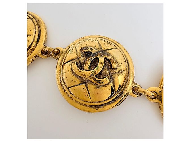 Bracciale con charm Chanel placcato oro D'oro - vista 4