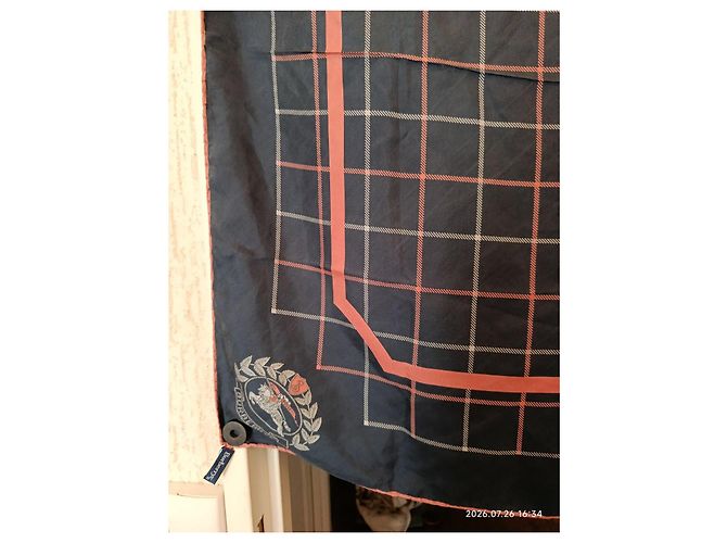 Burberry Seidenschal mit Karomuster Pink Dunkelblau - Ansicht 14