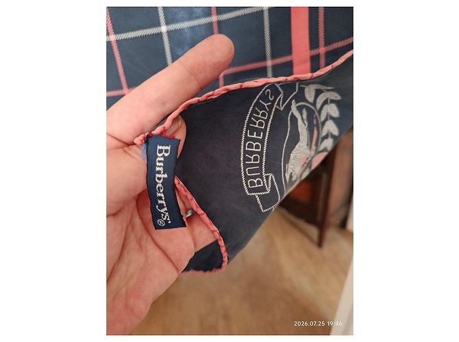 Burberry Seidenschal mit Karomuster Pink Dunkelblau - Ansicht 4