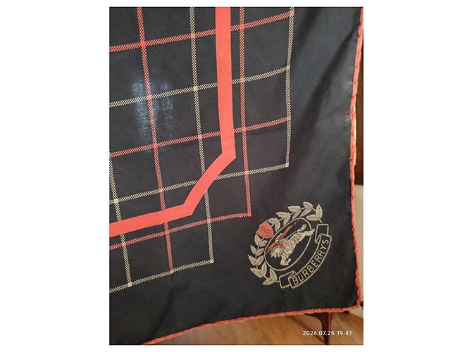 Burberry Seidenschal mit Karomuster Pink Dunkelblau - Ansicht 8