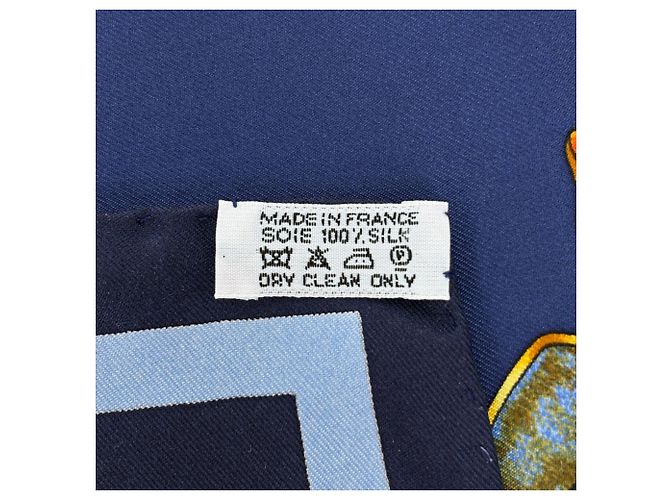 Sciarpa Carré 90 Les Girouettes Hermès Multicolore Blu navy - vista 2