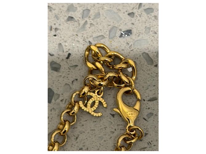 Timeless Chanel 24S Faux Pearl CC Station Halskette Weiß Golden - Ansicht 3
