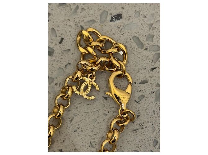 Timeless Chanel 24S Faux Pearl CC Station Halskette Weiß Golden - Ansicht 4
