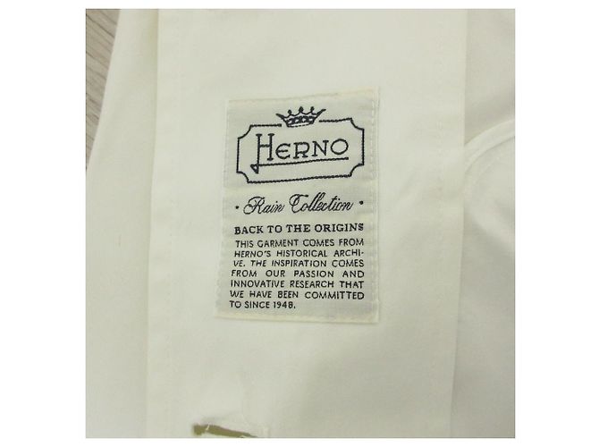 Autre Marque Abrigo con cinturón de la colección Rain de Herno Blanco - vista 12