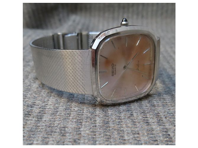 Seiko Dolce quartz watch ref. 6030-5200 Silvery Metallic - view 13