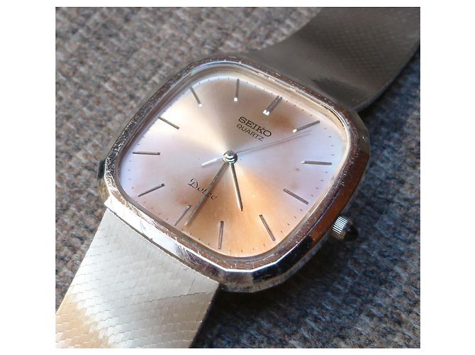 Seiko Dolce quartz watch ref. 6030-5200 Silvery Metallic - view 3
