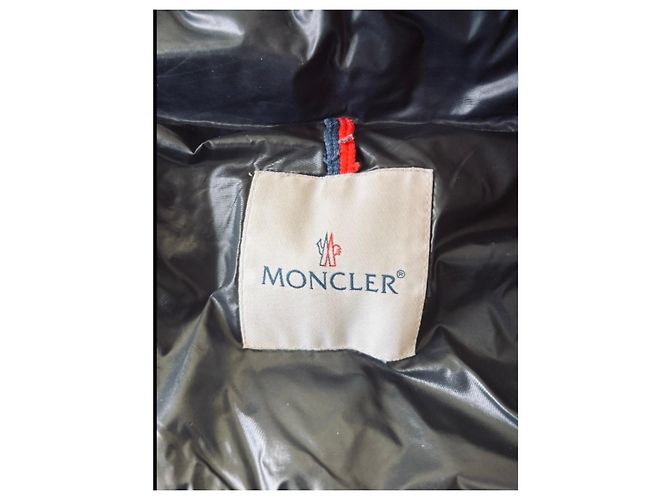 Doudoune Moncler avec capuche bordée de fourrure Gris anthracite - vue 6