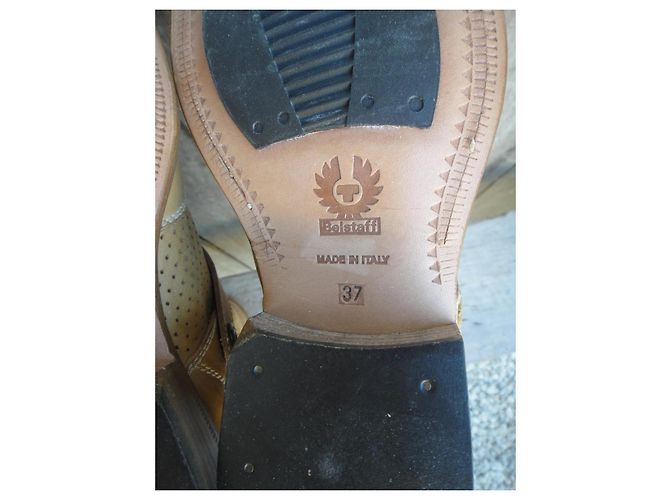 Botas de cuero perforado Belstaff en estado nuevo Beige - vista 8