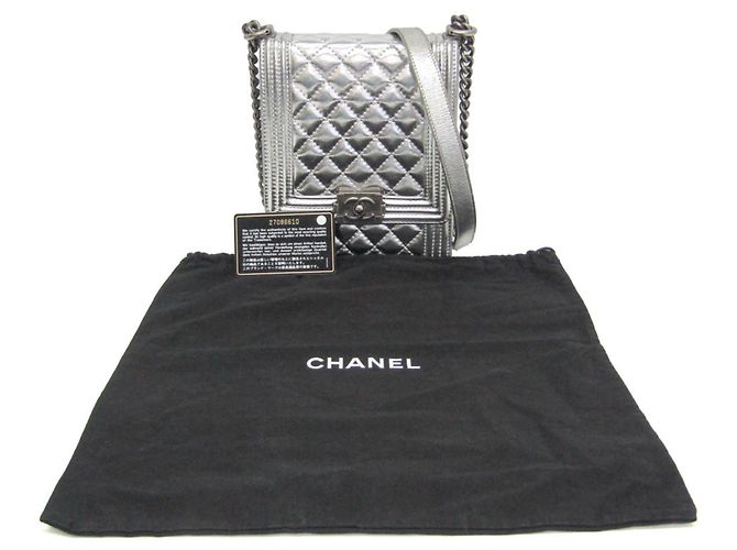 Borsa a tracolla Chanel Boy Chanel North South Chain Argento - vista 2