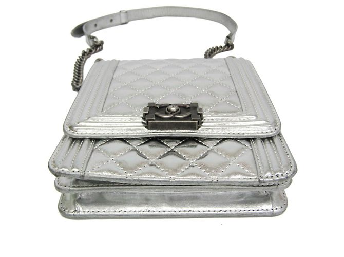 Borsa a tracolla Chanel Boy Chanel North South Chain Argento - vista 7