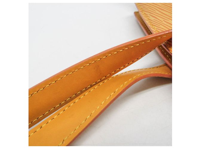 Borsa a Spalla Louis Vuitton Epi Saint-Jacques PM Giallo - vista 13