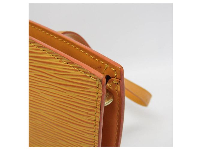 Borsa a Spalla Louis Vuitton Epi Saint-Jacques PM Giallo - vista 7