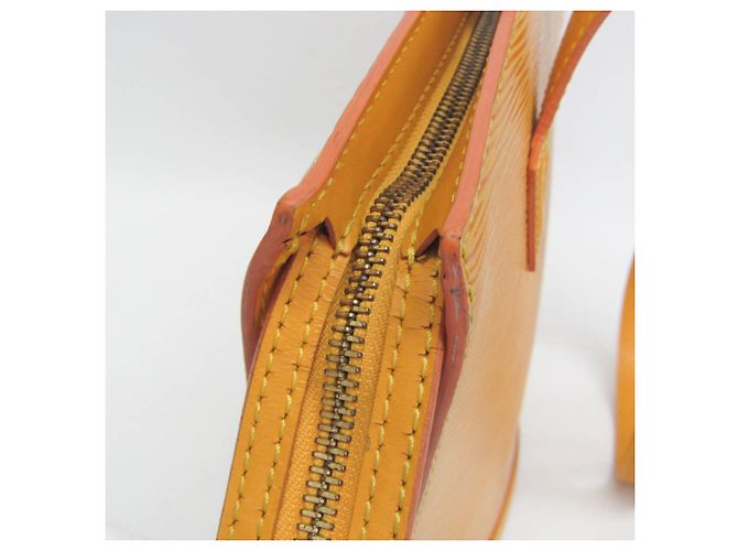 Borsa a Spalla Louis Vuitton Epi Saint-Jacques PM Giallo - vista 9