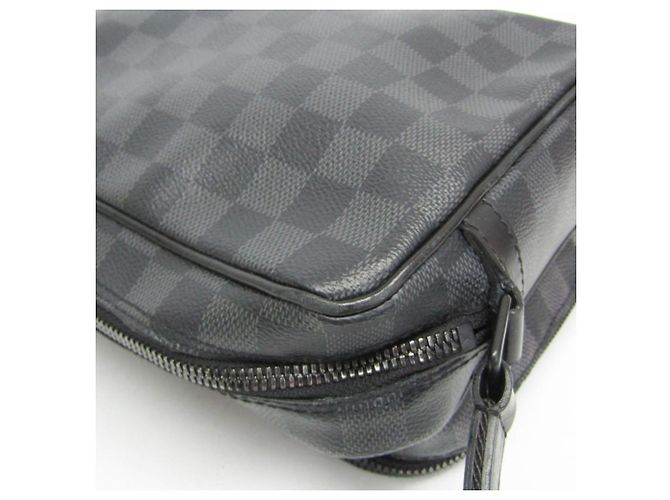 Borsa Messenger Utility Louis Vuitton Damier Graphite Nero - vista 5