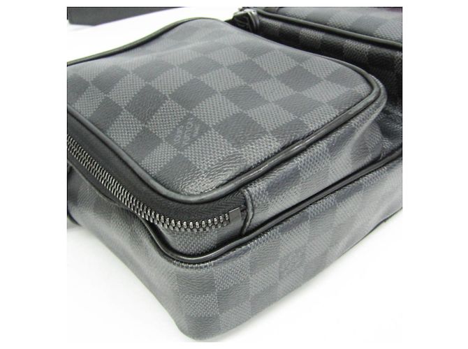 Borsa Messenger Utility Louis Vuitton Damier Graphite Nero - vista 7