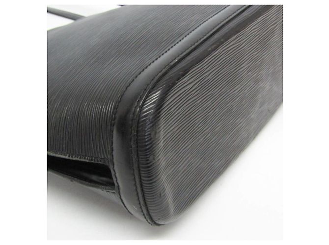 Borsa a Spalla Louis Vuitton Epi Lussac Nero - vista 4