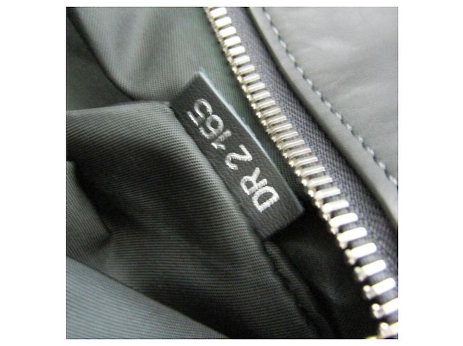 Borsa Tote da uomo Louis Vuitton V-Line Gaston Move Grigio antracite - vista 12