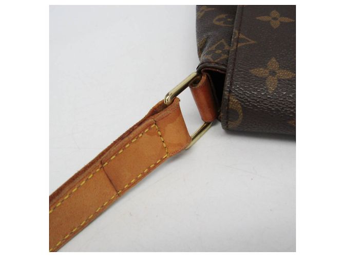 Borsa a Spalla Louis Vuitton Monogram Musette Marrone - vista 9