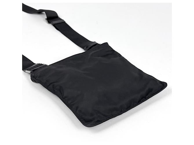 Borsa a tracolla in nylon nero Prada - vista 2
