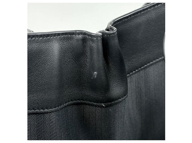 Loewe Hammock Flip Bag Schwarz - Ansicht 7