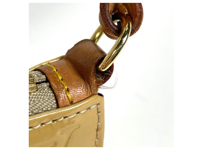 Pochette Accessoire Louis Vuitton Lexington Bege - vista 4